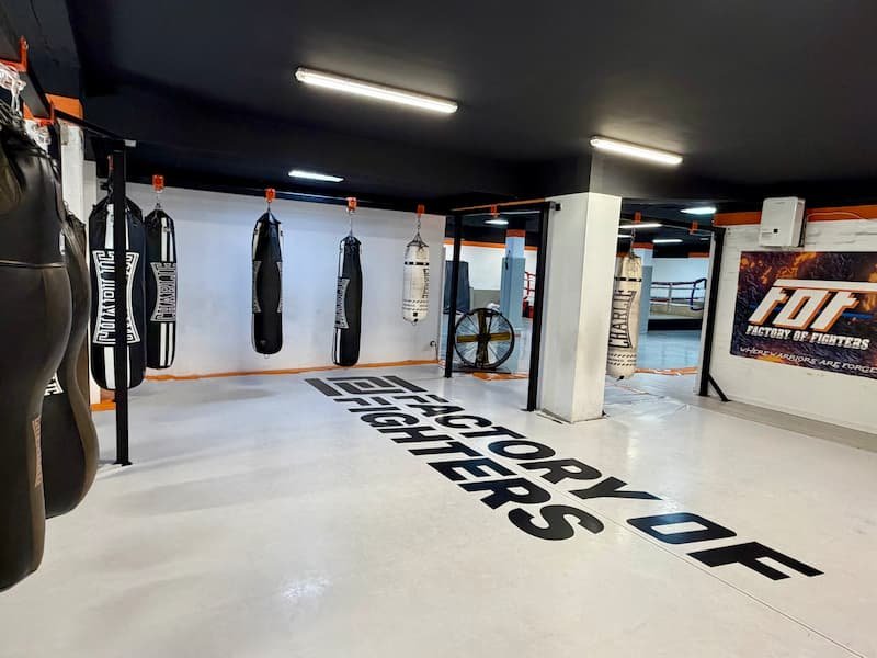 Instalaciones de kickboxing, K1 y muay thai en Factory of Fighters Vicálvaro